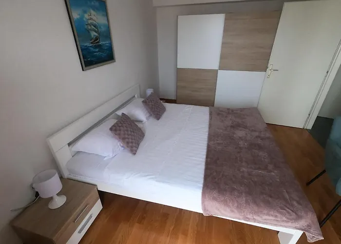 Jelena 4* Primošten